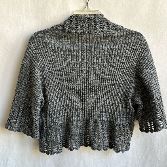 Rue21 charcoal gray heather open front shrug sweater, size M - Picture 4 of 8